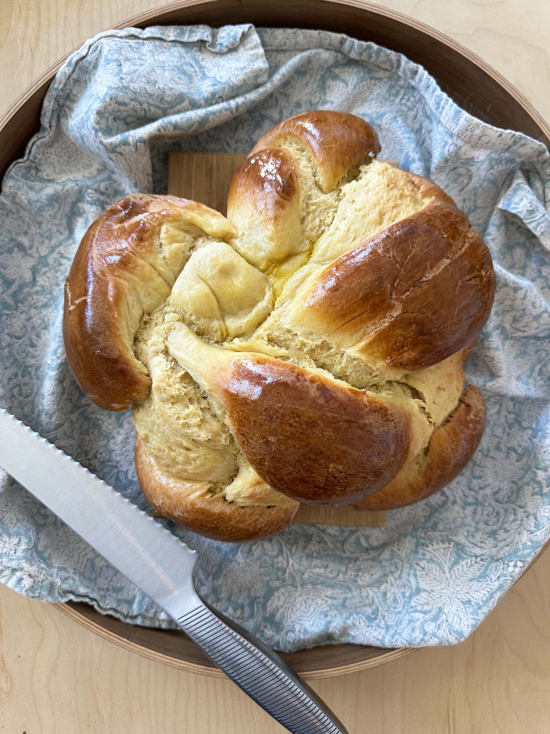 Ukrainian Easter Bread (Paska)