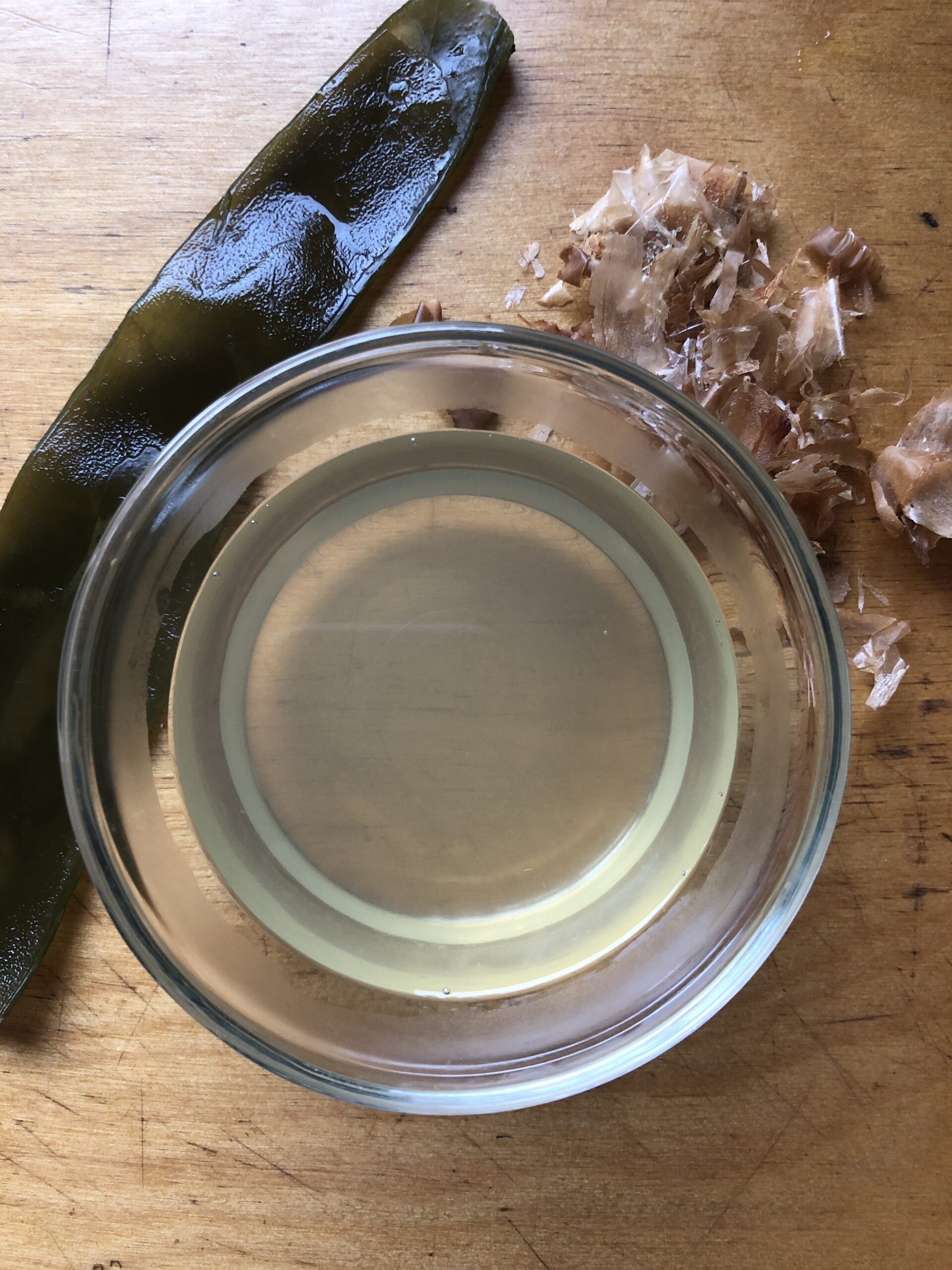 Dashi (Japanese Bontio & Konbu Stock)